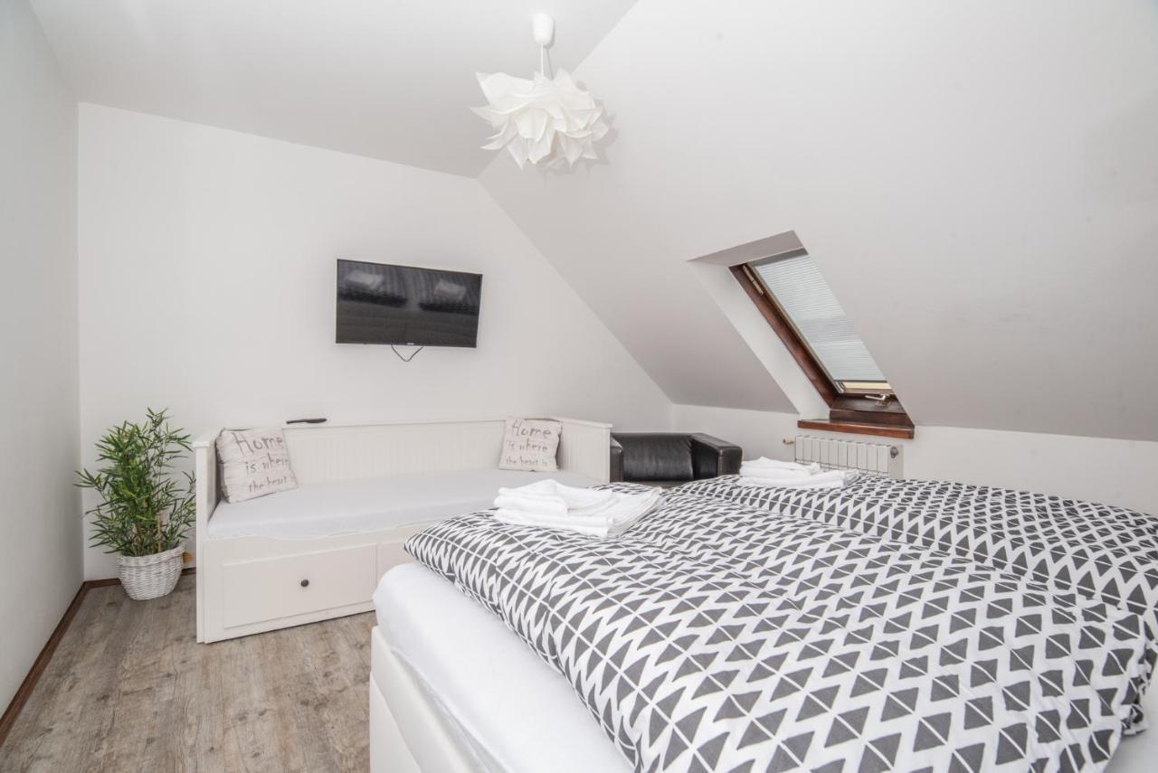 Hotel Na Baste Jablonec nad Nysą Zewnętrze zdjęcie